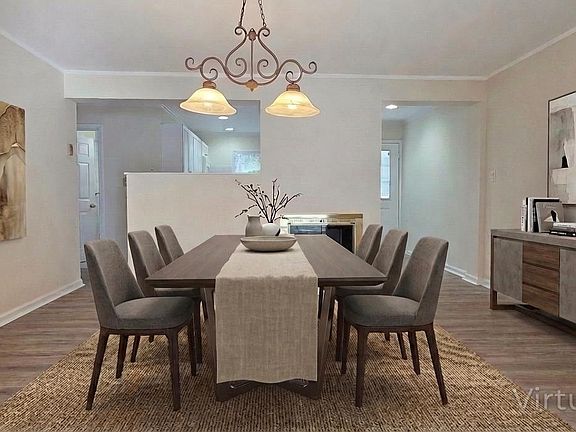 3rd image of 76 Greenbelt Ln