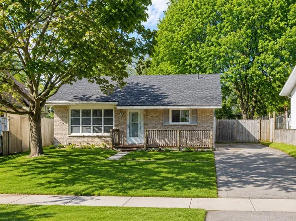85 Williamsburg Rd, Kitchener, ON N2E 1K6