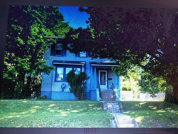 3rd image of 2686 Shaffer Ave #House