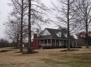 1301 Anna Dr, Tuscumbia, AL 35674