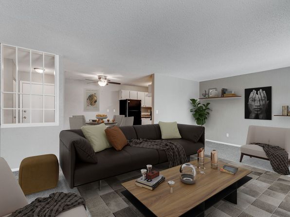 99 California Ave W #319