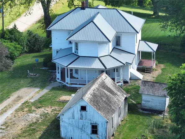 10645 Young Hickory Rd, Blue Rock, OH 43720