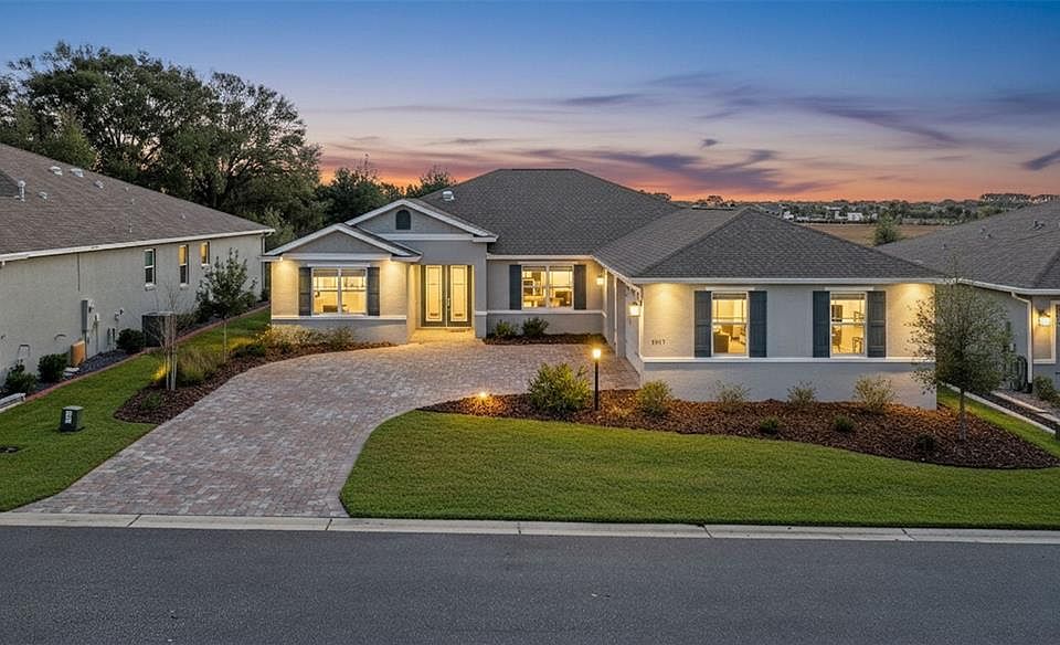 1st image of 9513 SW 79th Loop