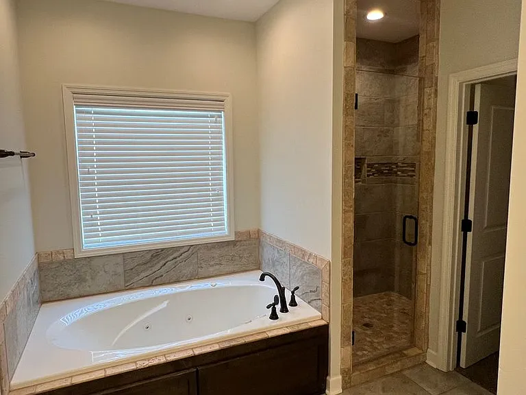 660 Valley Stream Dr — Photo 15