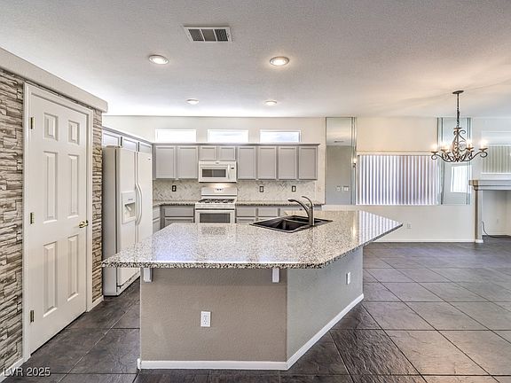 2nd image of 10231 Queensbury Ave #0