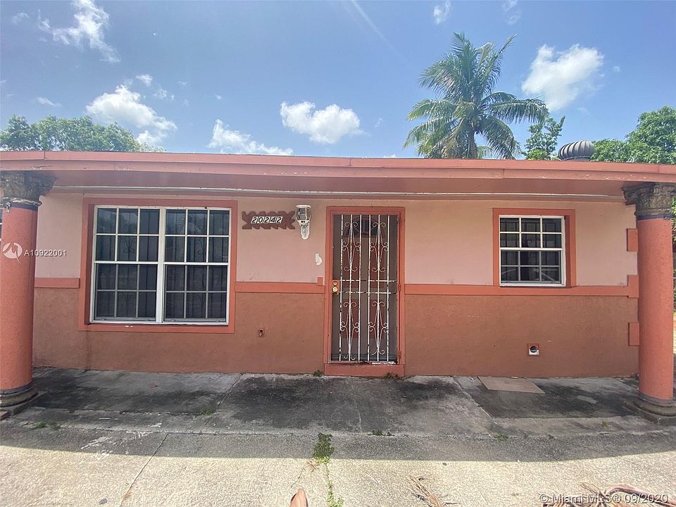 1st image of 20242 NW 39th Ct