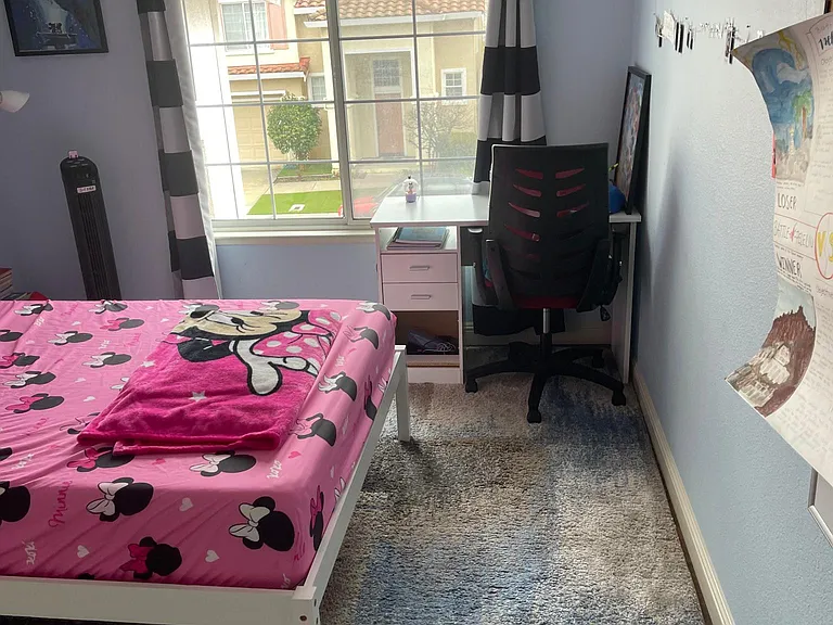 second level bedroom Esperance street view