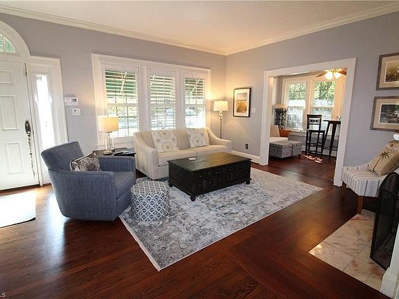 4th image of 1565 Poinciana Ave