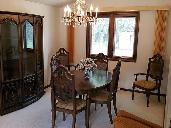 5th image of 6403 Woodbury Dr