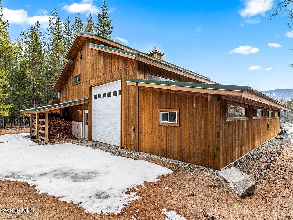 1st image of 190 Leelah Ln