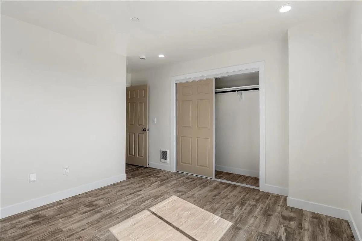 775 E St - B — Photo 3