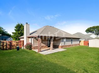 201 W Birmingham Pl, Broken Arrow, OK 74011
