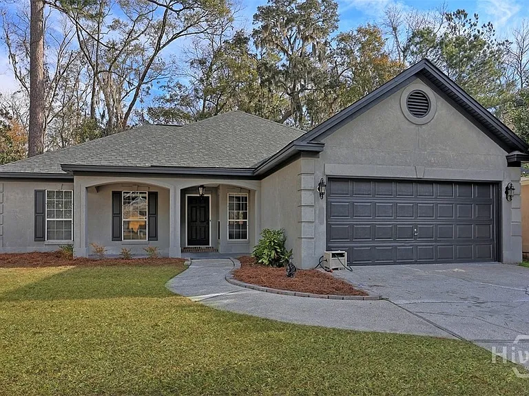 110 Saint Ives Way — Photo 2