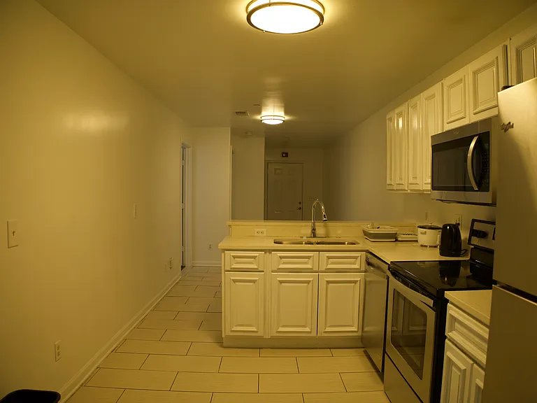College Center Apartments — Photo 87