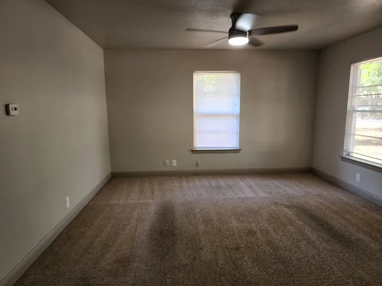 1111 Hollis St — Photo 12