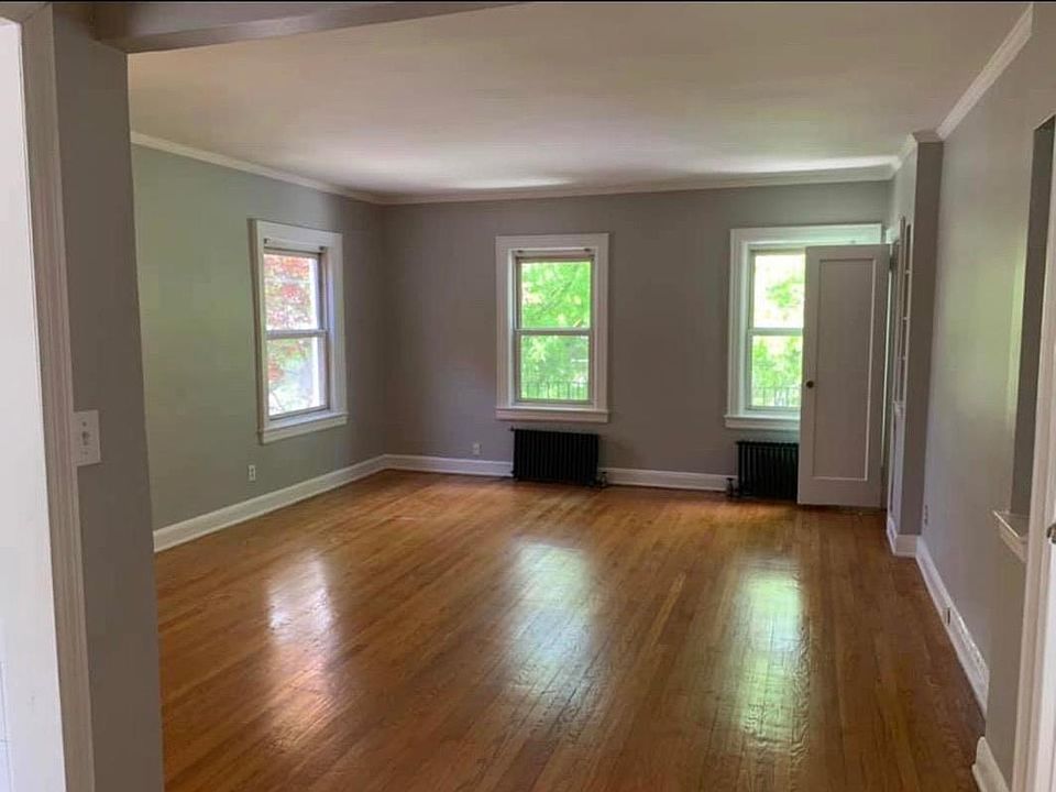 1st image of 8303 4th Ave #2
