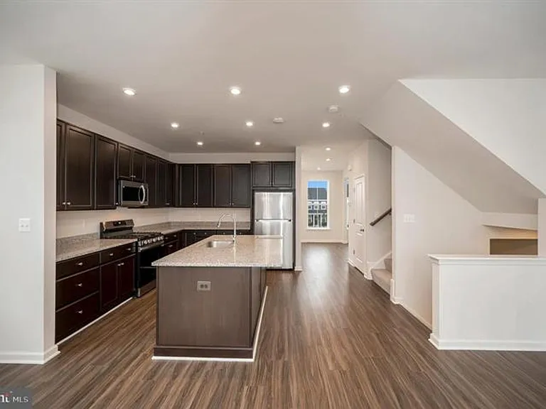 255 Aspen Rd #105 — Photo 10