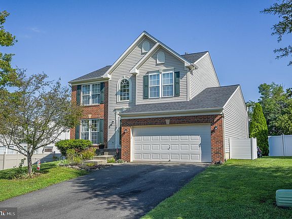 3rd image of 7120 McHenry Ct