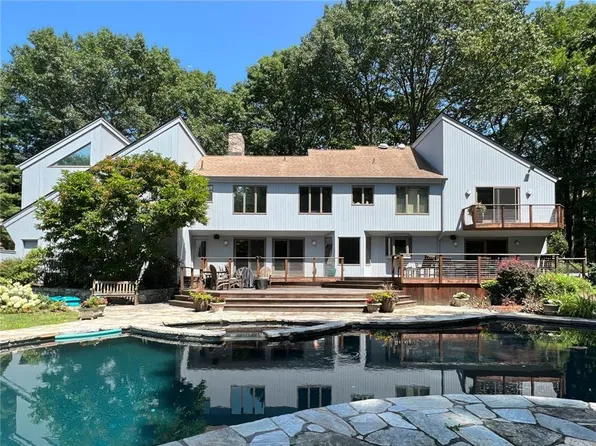 5 Davis Drive, Armonk, NY 10504