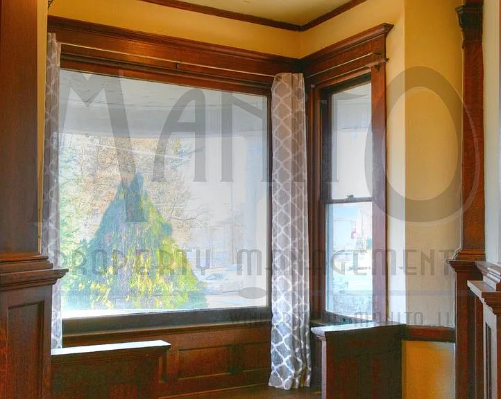 1721 W Riverside Ave — Photo 3