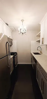 Rented by New York Residence | media 28