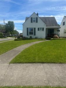 12704 Oak Park Blvd, Garfield Heights, OH, 44125