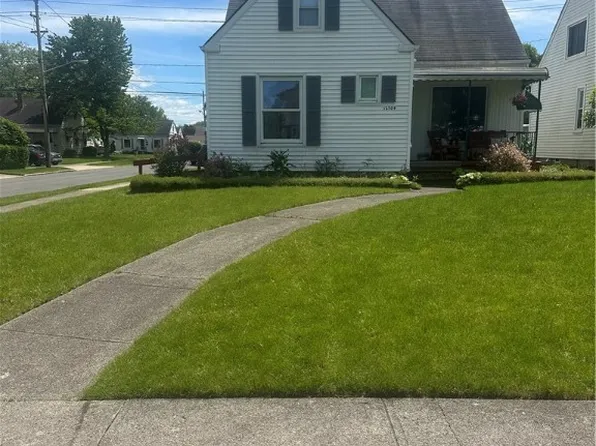 12704 Oak Park Blvd, Garfield Heights, OH 44125
