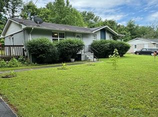 206 Hoover Dr, McMinnville, TN 37110