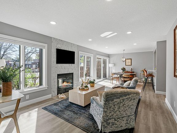 5th image of 4354 Chowen Ave S