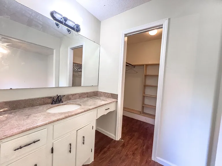 215 Ruffin Rd — Photo 3