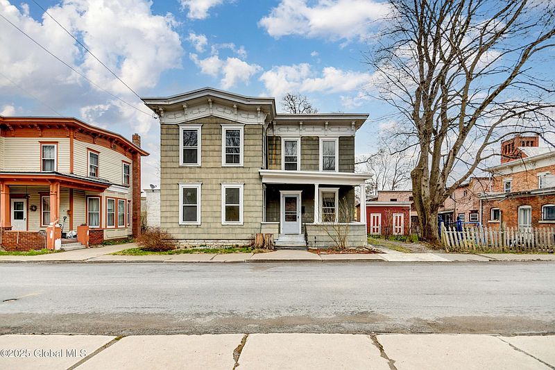 2nd image of 6 Washington Street