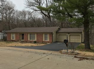 254 Ridge Trail Dr, Chesterfield, MO 63017