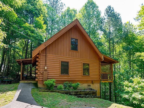 2nd image of 2914 Lightfoot Way