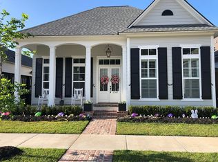 1747 Sugar Cane Ln, Baton Rouge, LA 70810