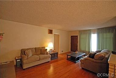 4th image of 2517 Las Flores St