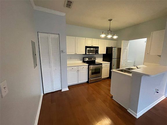 4th image of 14215 Falls Church Dr APT 1901