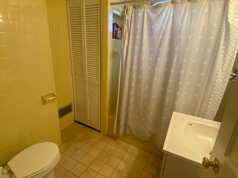 9 Wright Ave #1 — Photo 17