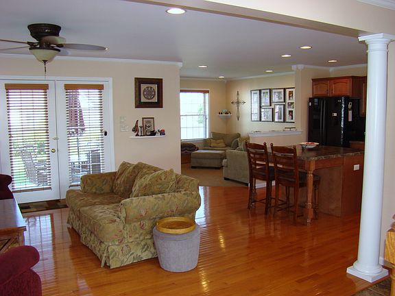 Open concept floor plan