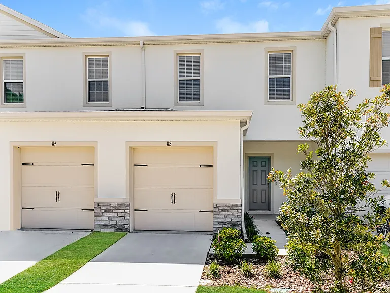 48 Center Grande Rd — Photo 1