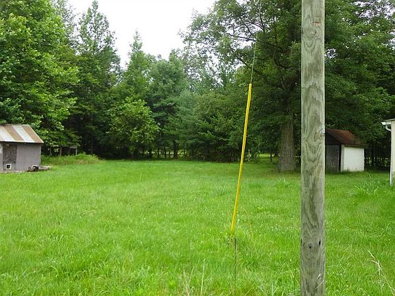 2nd image of 7372 N County Road 1300 E