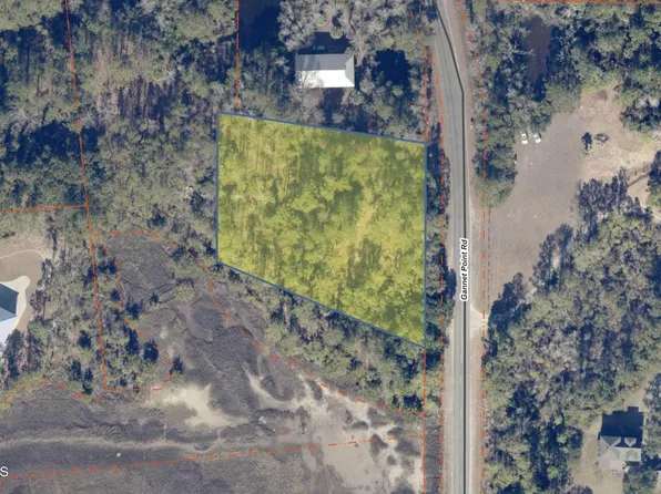 36 Gannet Point Rd, Beaufort, SC 29907