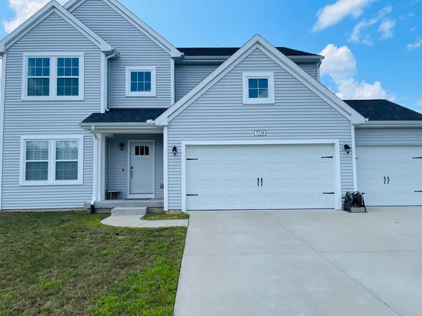 7238 Hopkinton Dr, Kalamazoo, MI 49009