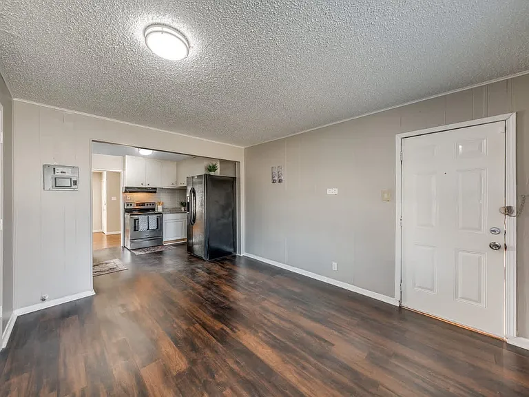 2307 Basse Rd — Photo 5
