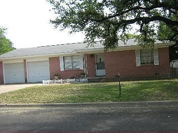 2nd image of 1408 Fairway Dr