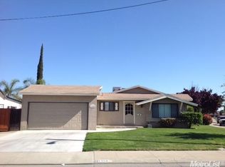 1454 Alberta St, Los Banos, CA 93635