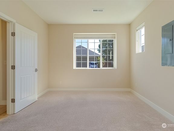 5th image of 758 SE Goldeneye Drive