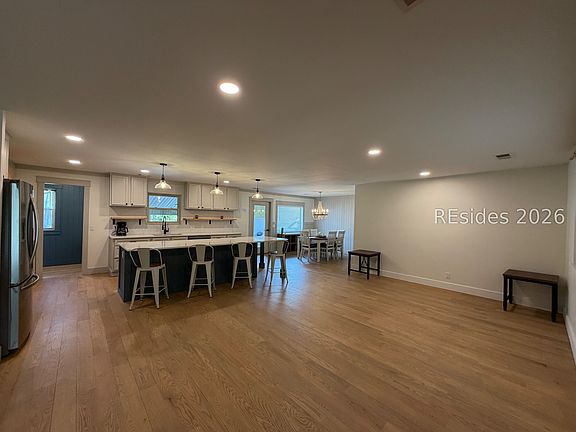 3rd image of 1703 Riverside Drive
