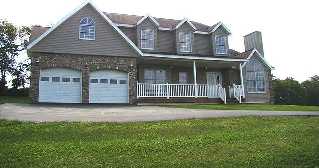 1st image of 4002 Windsong Dr