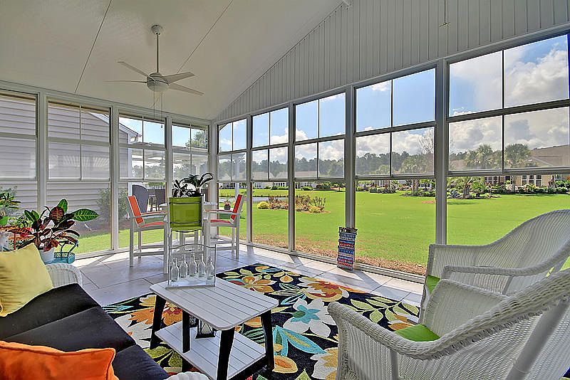 1st image of 305 Spyglass Dr