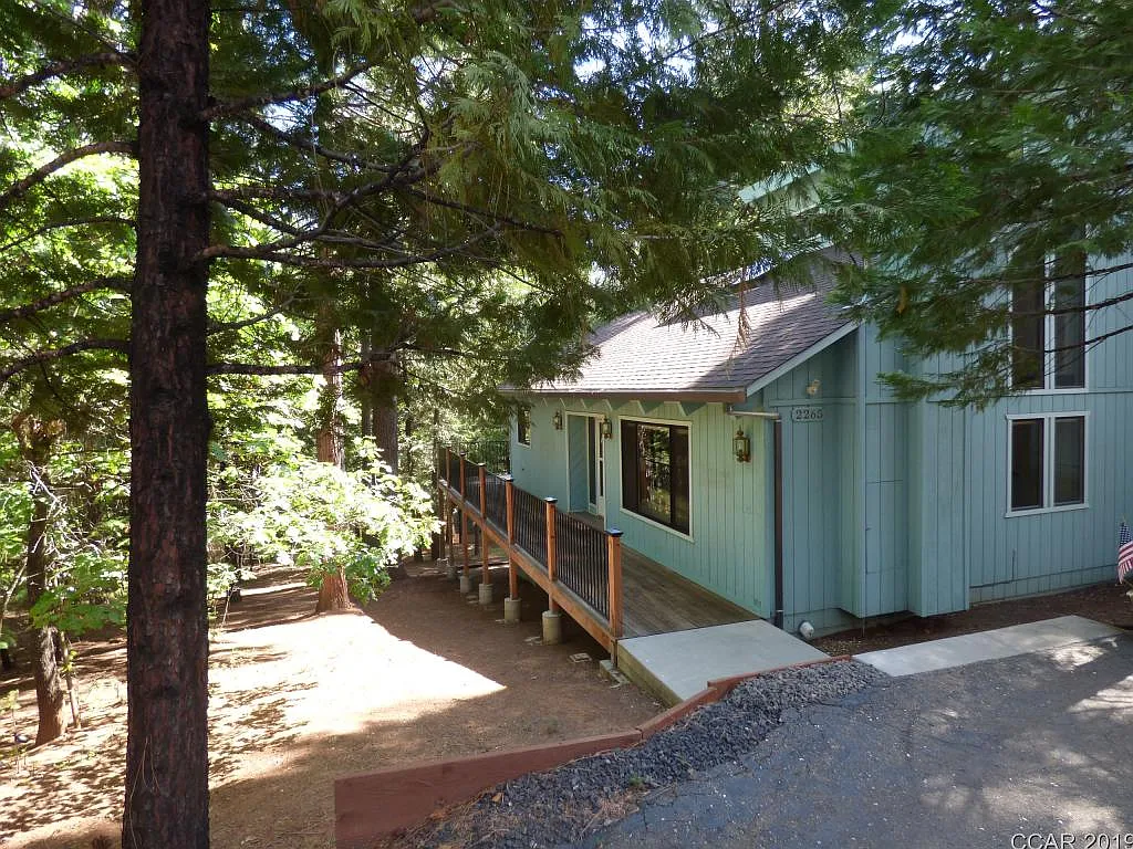 2265 Grand Tetons Dr photo 1